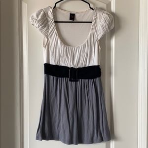 Women’s dress shirt.